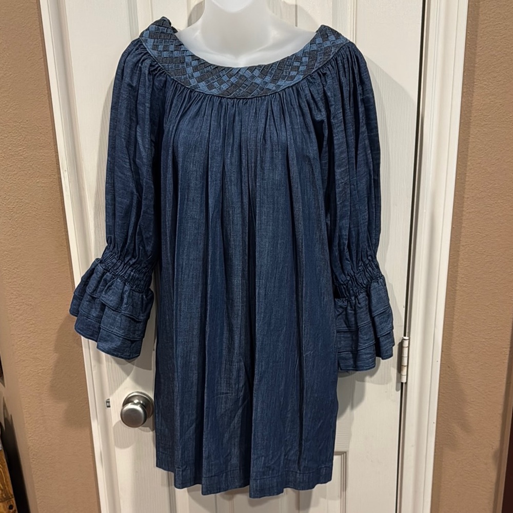 Ampersand Heart Blue Denim Dress. Sz 4